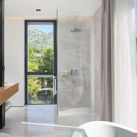 Villa Exclusive Calma I & Ii - Two Heated Pool&spa Starigrad Paklenica