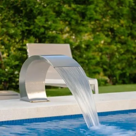 Exclusive Calma I & Ii - Two Heated Pool&spa Starigrad Paklenica