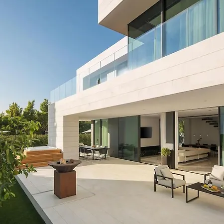 Exclusive Calma I & Ii - Two Heated Pool&spa *
