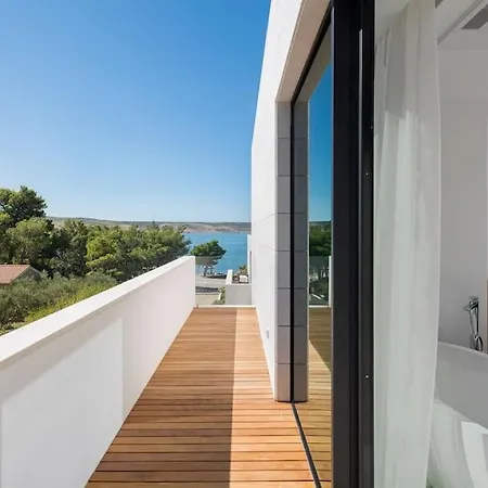 Exclusive Calma I & Ii - Two Heated Pool&spa Starigrad Paklenica