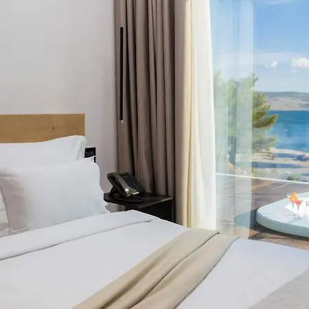Exclusive Calma I & Ii - Two Heated Pool&spa Villa Starigrad Paklenica