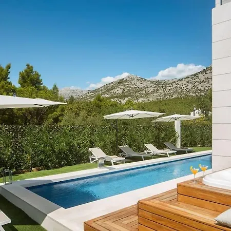 Villa Exclusive Calma I & Ii - Two Heated Pool&spa