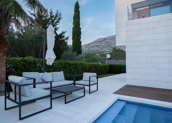 Villa Exclusive Calma I & Ii - Two Heated Pool&spa