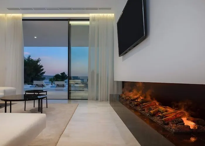 Exclusive Calma I & Ii - Two Heated Pool&spa Starigrad Paklenica