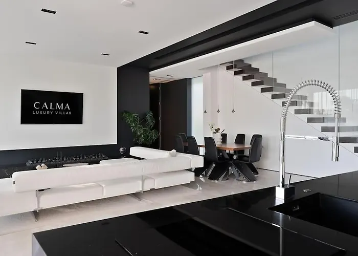 Villa Exclusive Calma I & Ii - Two Heated Pool&spa