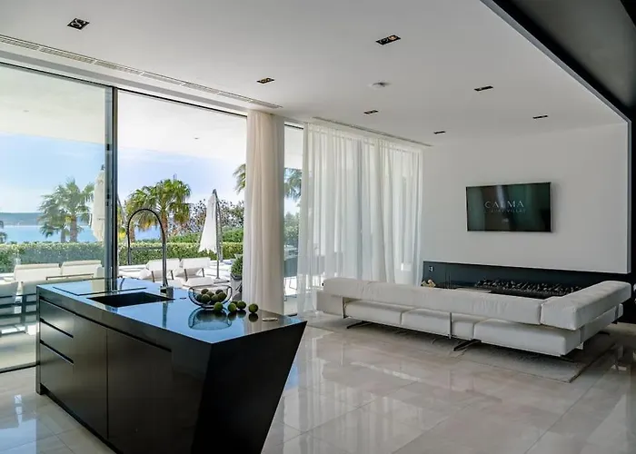 Exclusive Calma I & Ii - Two Heated Pool&spa Starigrad Paklenica