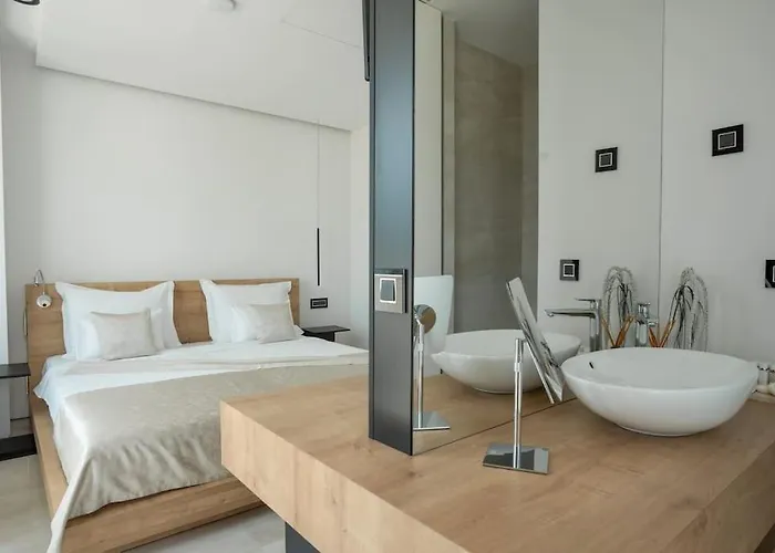 Exclusive Calma I & Ii - Two Heated Pool&spa * Starigrad Paklenica