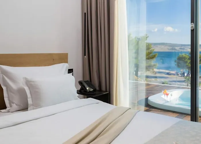 Exclusive Calma I & Ii - Two Heated Pool&spa Villa Starigrad Paklenica