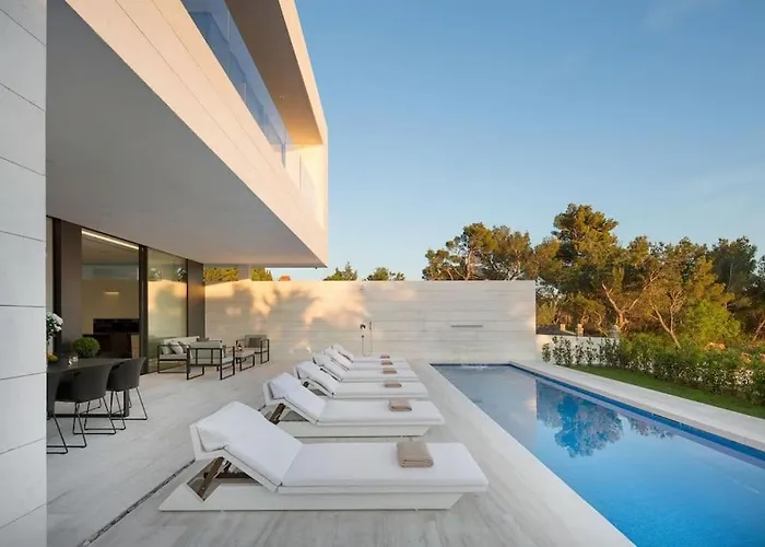 Villa Exclusive Calma I & Ii - Two Heated Pool&spa *