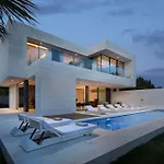 Exclusive Calma I & Ii - Two Heated Pool&spa Villa