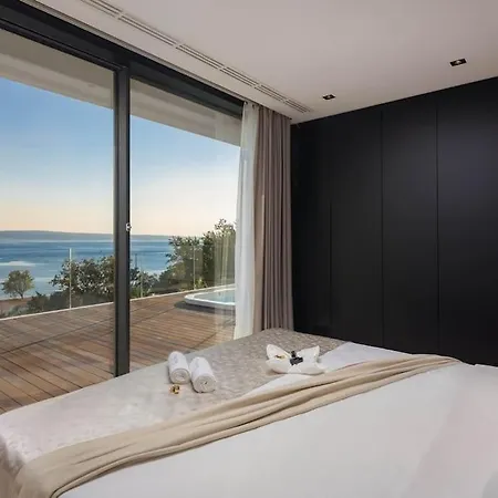 Exclusive Calma I & Ii - Two Heated Pool&spa Villa Starigrad Paklenica